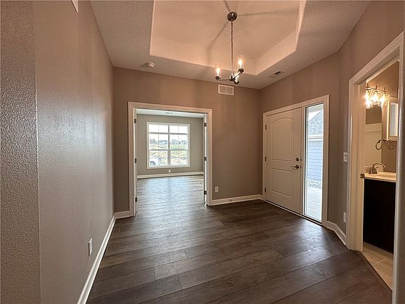 4th image of 5835 NW 90th St