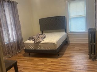 230 Duane St APT 1, Orange, NJ 07050