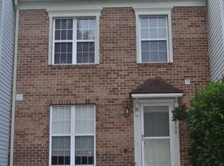 12174 Island View Cir, Germantown, MD 20874