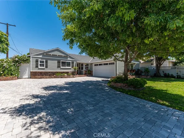 16515 Tupper St, North Hills, CA 91343