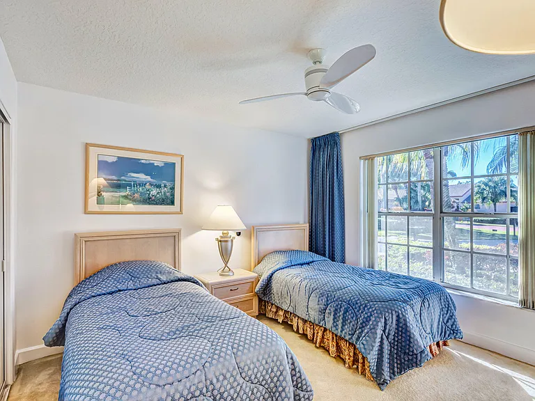 919 Augusta Pointe Dr — Photo 36