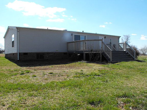 2nd image of 612 Sunset Dr