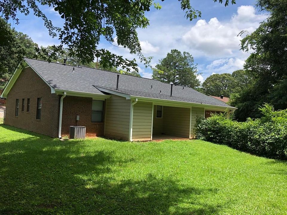 2nd image of 84 Kimberly Way SW