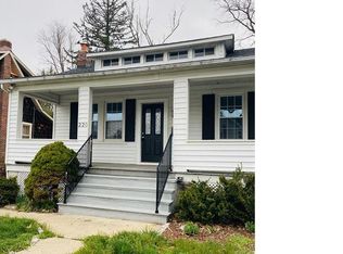 220 Brightside Ave, Pikesville, MD 21208