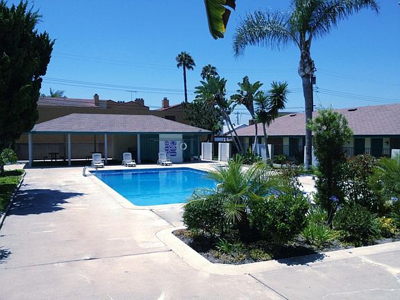 Refreshing pool!