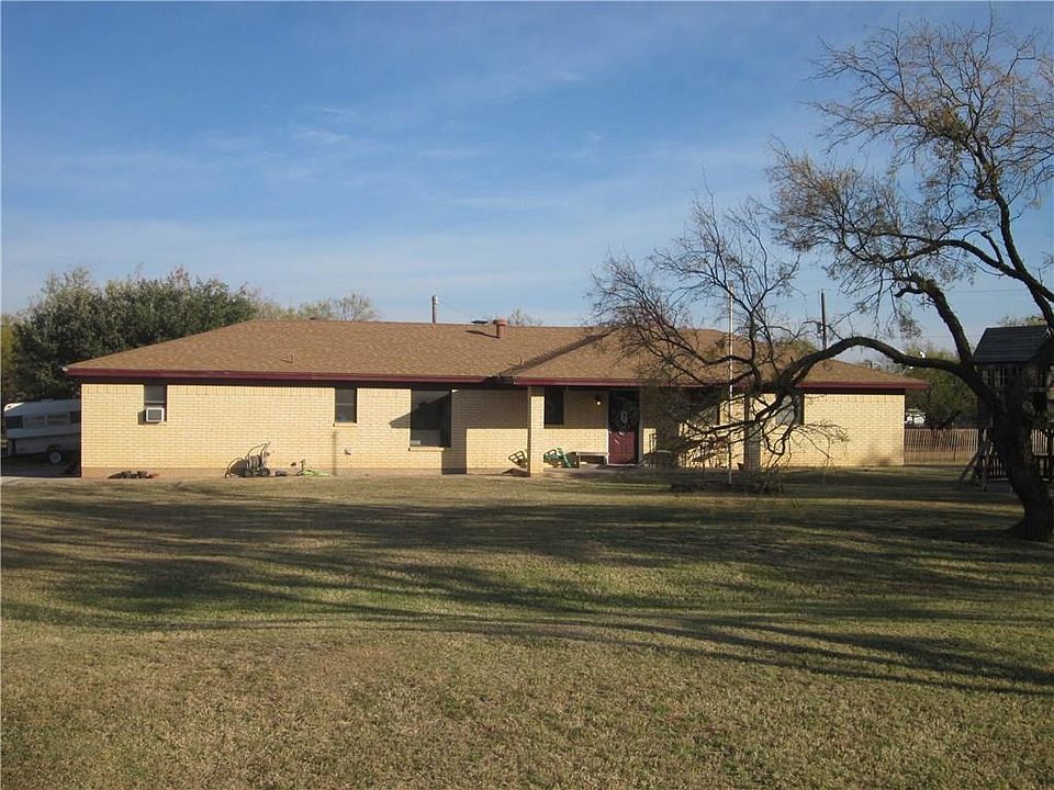 1st image of 210-A Hardison Ln