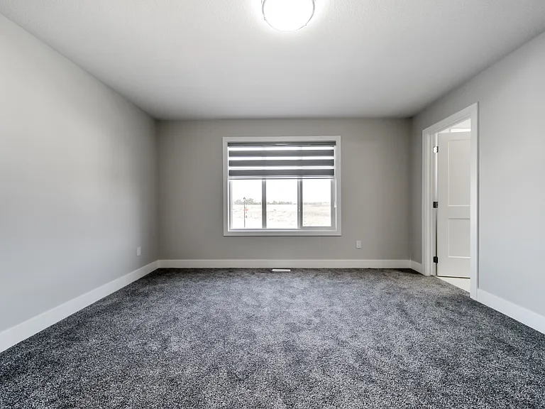 595 Black Stone Blvd #M — Photo 13