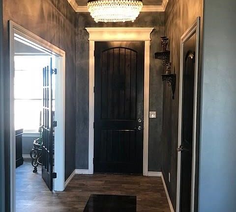 3rd image of 4701 Limestone Dr
