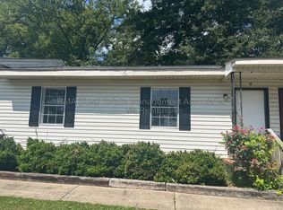 118 Quincy Ave #B, Griffin, GA 30223