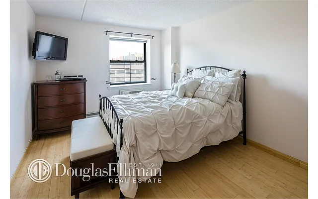 Sold by Douglas Elliman | media 9