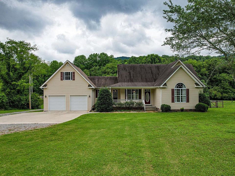 1st image of 515 Lake View Dr