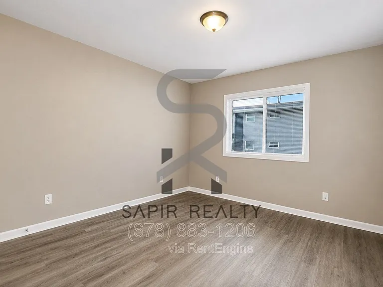 359 Lanier St NW #1 — Photo 9