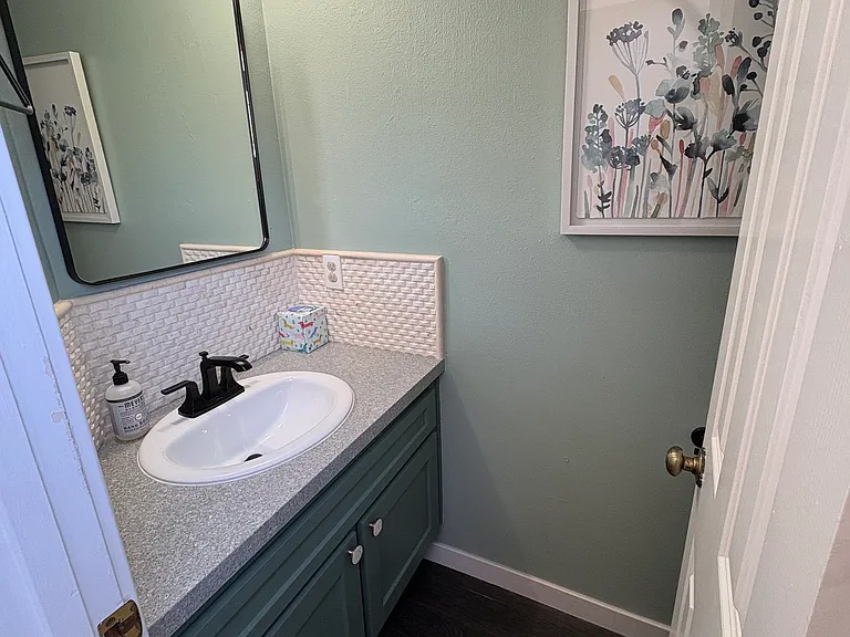 1660 Chalcedony St #K — Photo 10