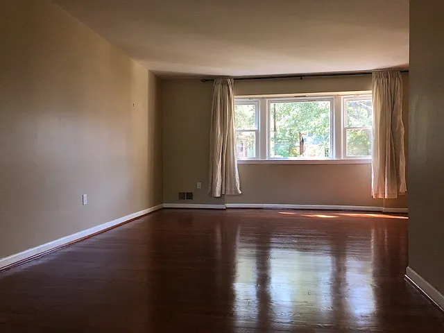 11801 Milbern Dr — Photo 4