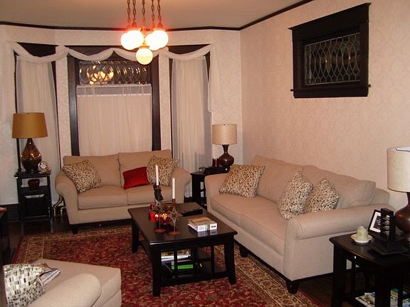 5th image of 908 Laurel Ave #A