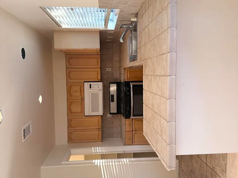 33411 Campus Ln — Photo 4