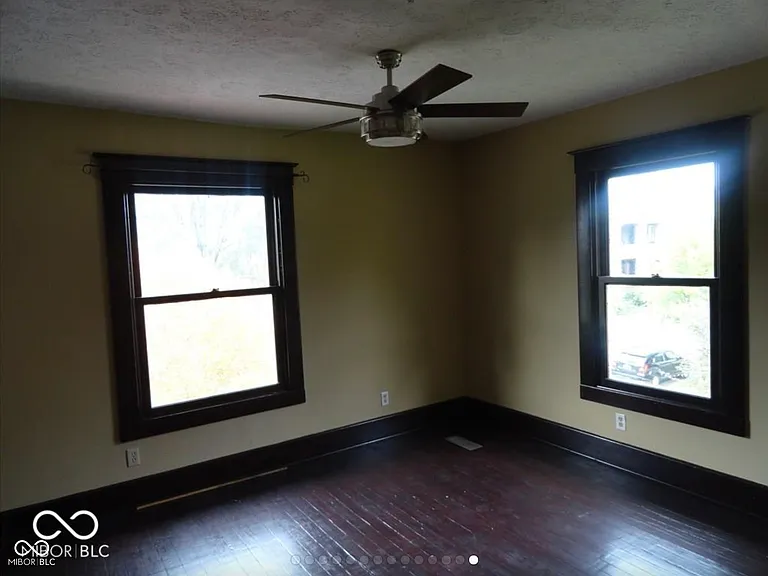 1841 N Talbott St — Photo 8