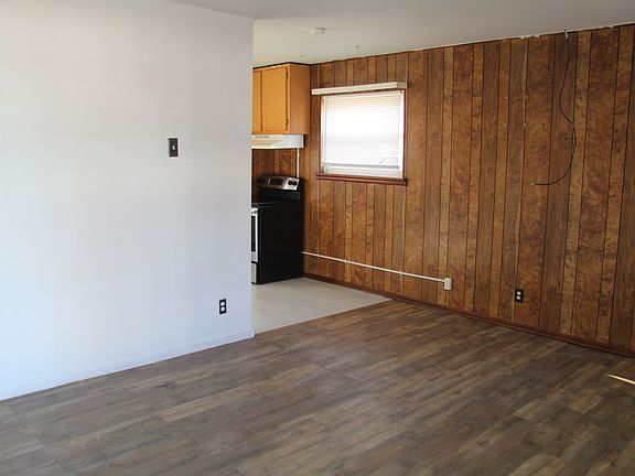 4th image of 1416 Plaza Pl