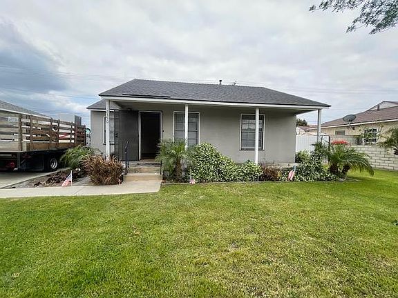 2nd image of 2350 Granada Ave