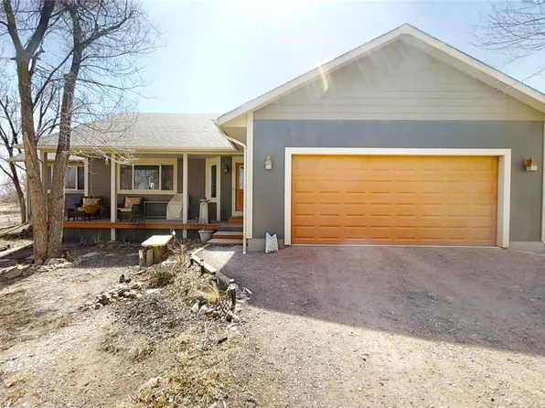 675 L Street, Penrose, CO 81240