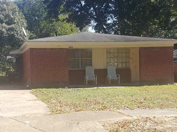 1040 Gordon St, Memphis, TN 38122
