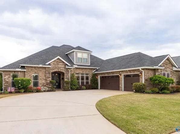 6 Holly Park Blvd SW, Huntsville, AL 35824