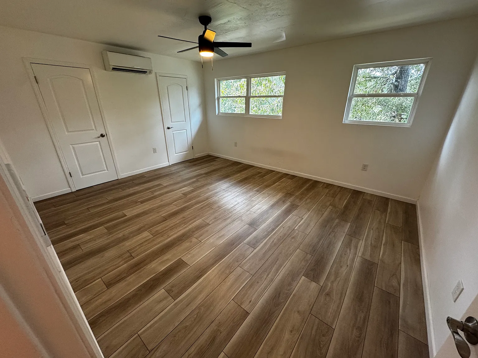 2 bed, 1.5 bath, 1050 sqft, $1,450 — Photo 4