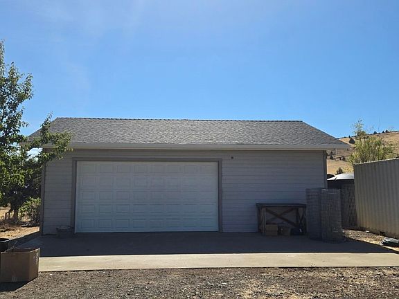 4th image of 5811 Ager Rd