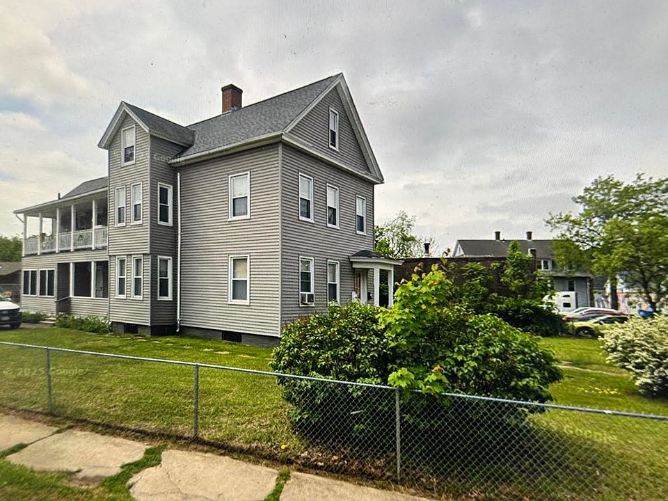 2nd image of 302 Allen St