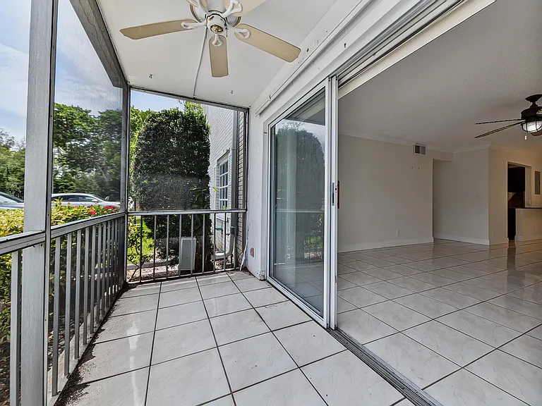 6447 Bay Club Dr #1 — Photo 4
