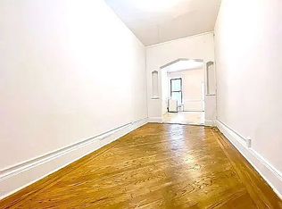 774 9th Ave APT 2RN, New York, NY 10019