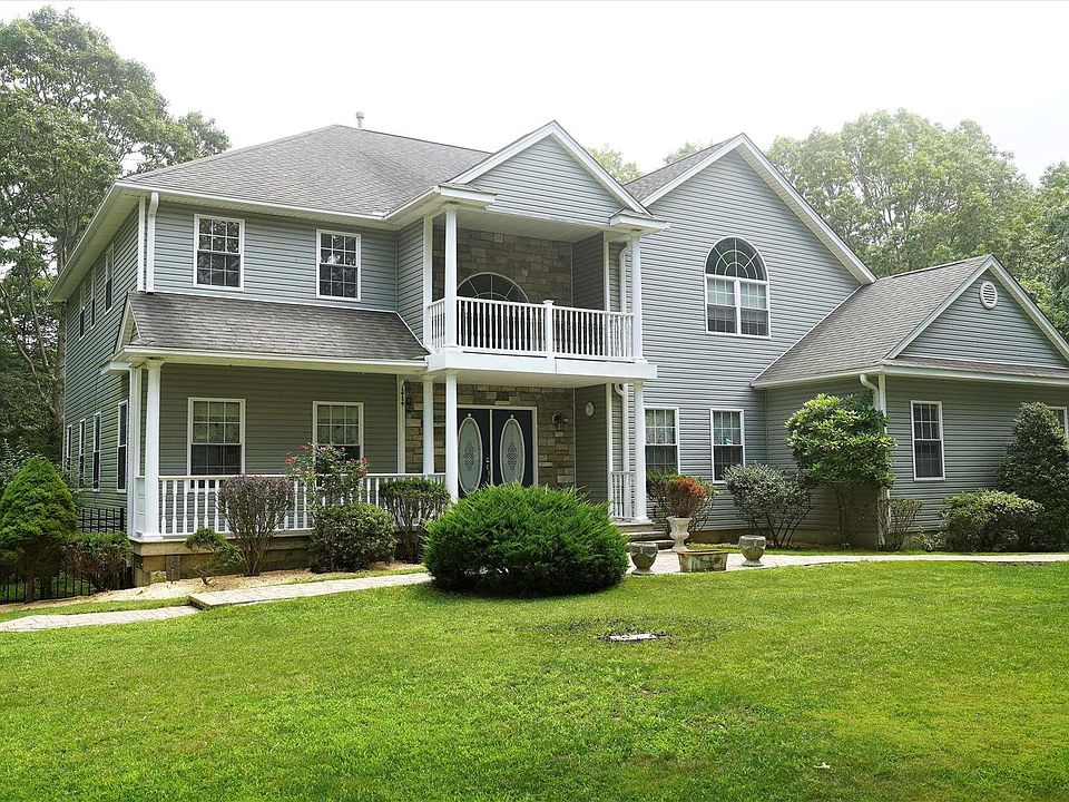 1st image of 23 Moss Creek Lane