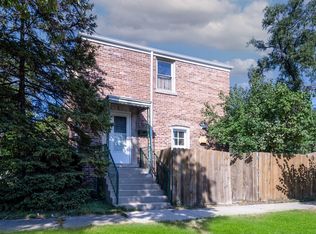 1793 White St, Des Plaines, IL 60018