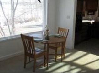 1325 Lakeshore Dr, Klamath Falls, OR
