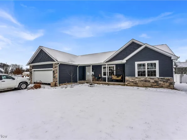 278 Woodland Ct, Wellington, OH 44090