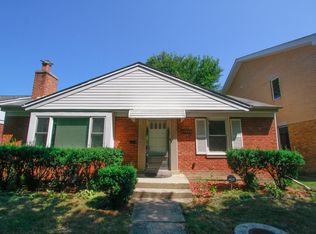 8047 Karlov Ave, Skokie, IL 60076