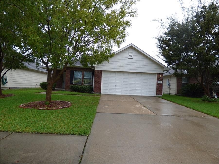 1st image of 8011 Ginger Park Dr