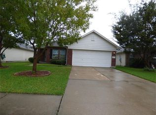 8011 Ginger Park Dr, Baytown, TX 77521