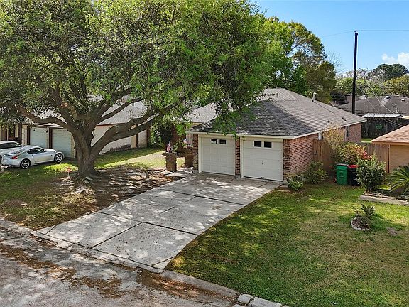 5th image of 2205 Buchanan Dr