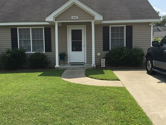3rd image of 1520 Preston Ct