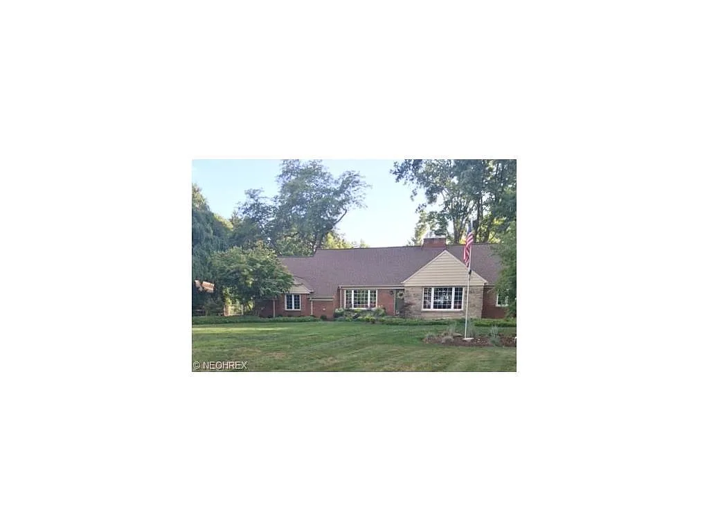 30401 Lake Rd photo 1