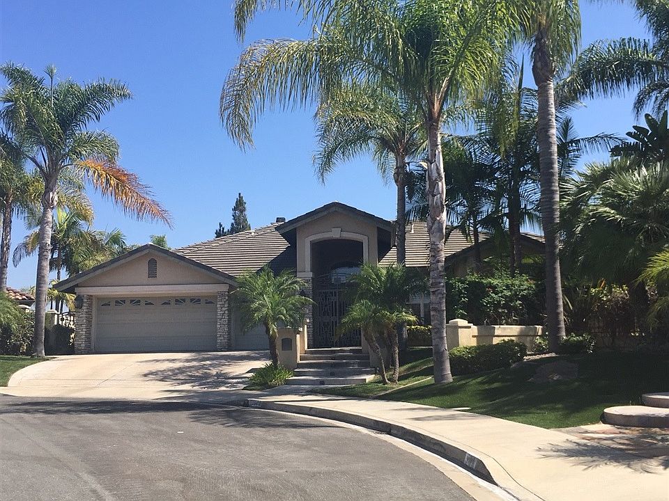2nd image of 740 Del Corro Pl