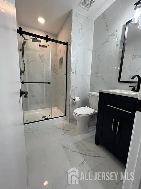 2 bed, 2.5 bath, 1186 sqft, $2,600 — Photo 4