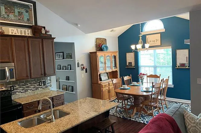 14722 Inter Milan Way — Photo 34