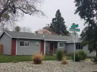 1401 Oakhurst Way, Sacramento, CA 95822