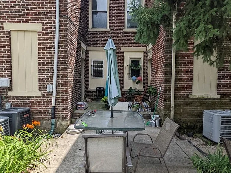 934-940 Fulton St — Photo 15