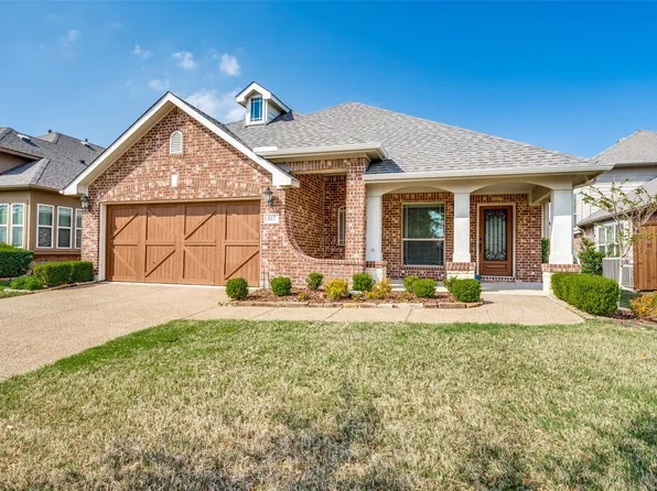 817 Lighthouse Ln, Aubrey, TX 76227