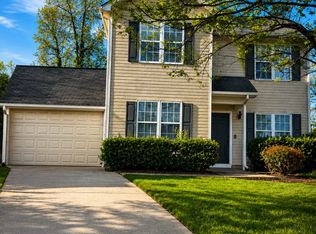 4 Sherbourne Ct, Greensboro, NC 27405