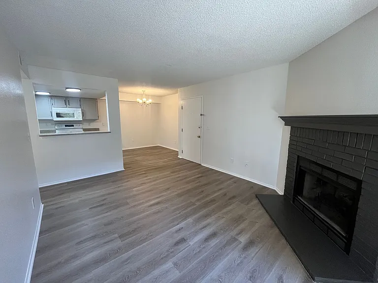 1035 S Elkhart Way #205 — Photo 19
