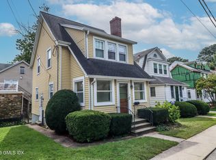 3 Bolling Pl, Greenwich, CT 06830